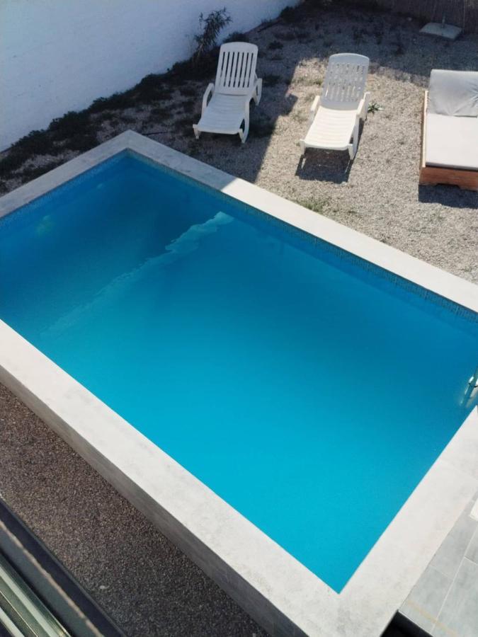 Villa Miron Kamilari Ngoại thất bức ảnh