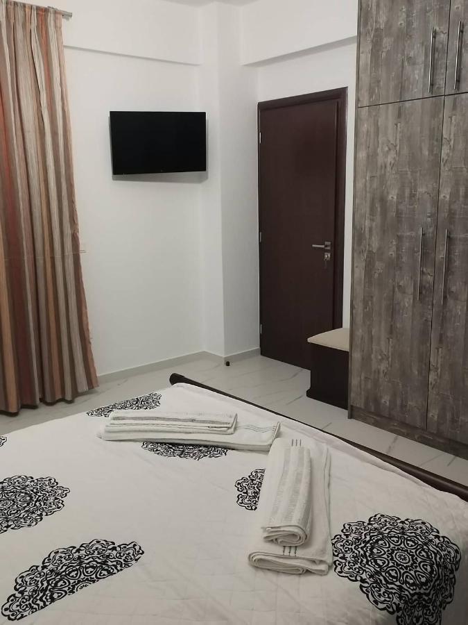 Villa Miron Kamilari Ngoại thất bức ảnh