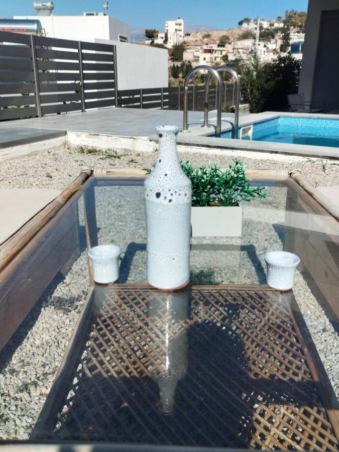 Villa Miron Kamilari Ngoại thất bức ảnh