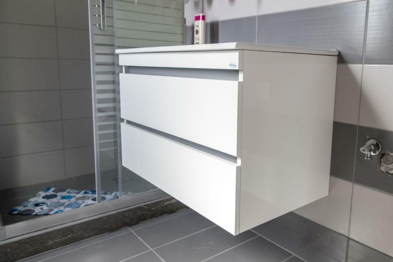 Villa Miron Kamilari Ngoại thất bức ảnh