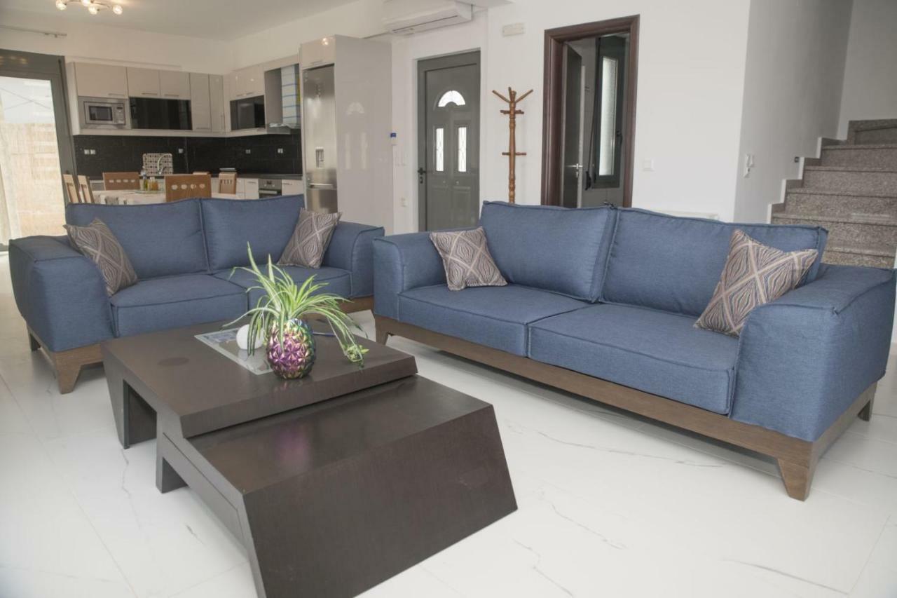 Villa Miron Kamilari Ngoại thất bức ảnh