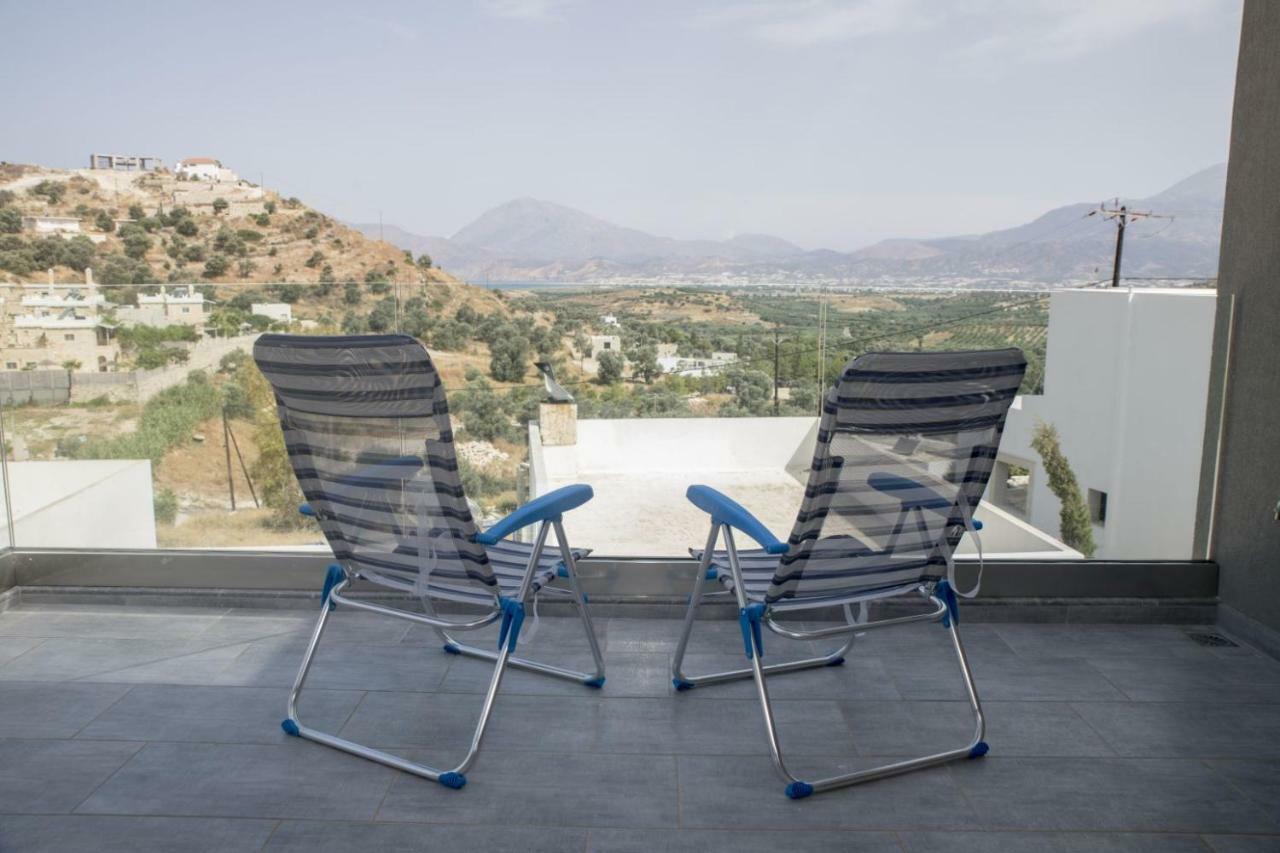 Villa Miron Kamilari Ngoại thất bức ảnh